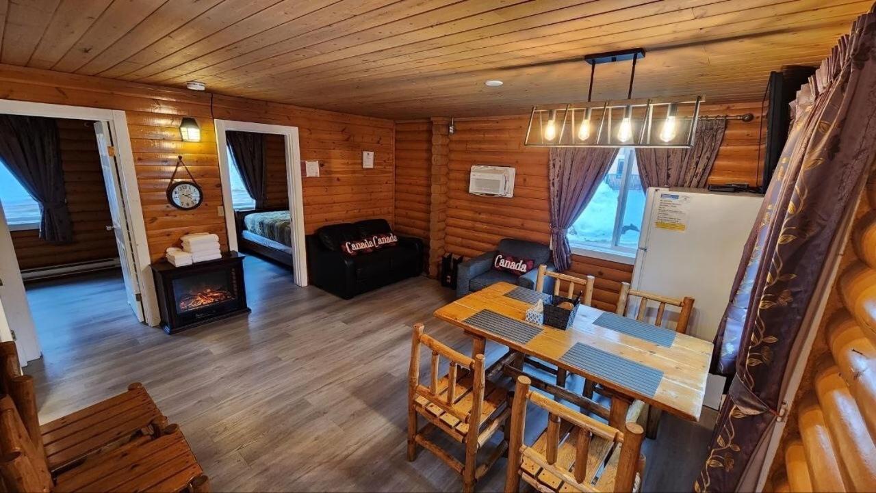 雷夫尔斯托克山高山小木屋酒店 外观 照片