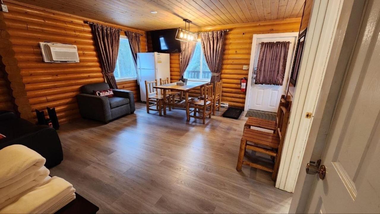 雷夫尔斯托克山高山小木屋酒店 外观 照片
